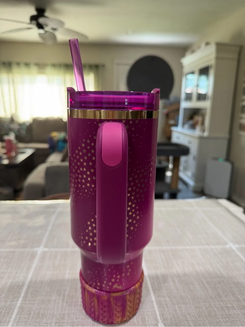 Stanley X Barbie Superstar 40oz Tumbler - Picture 3 of 8